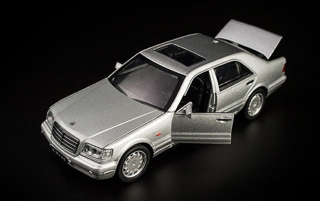 Mercede-Benz S W140